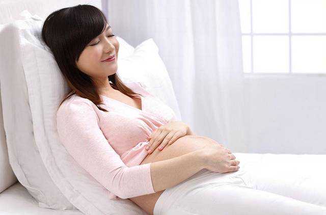 天津试管婴儿：关于移植3个胚胎的成功率及注意事项